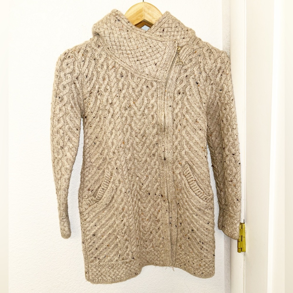 ARAN CRAFTS Aran Knit Coatigan with Celtic Knot Side Zip in Oatmeal SZ: Small - Picture 2 of 15